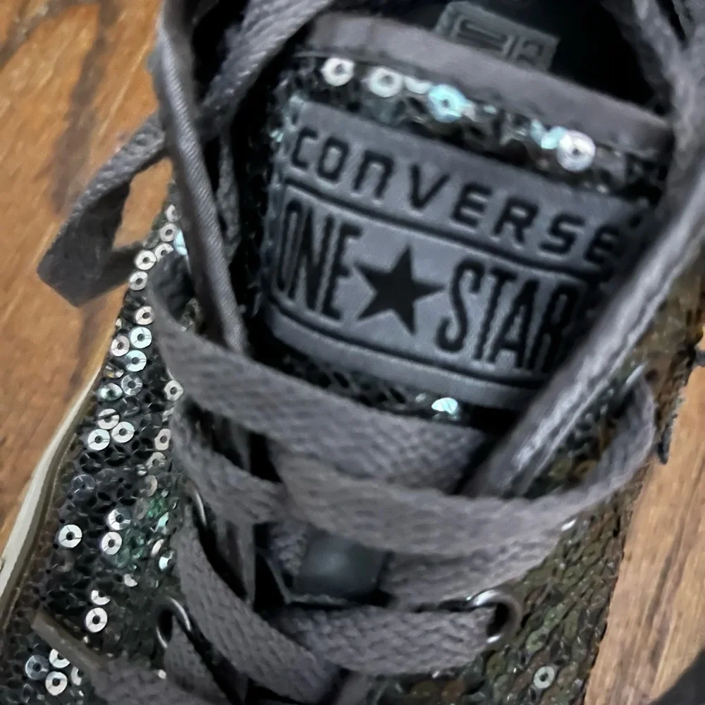 Converse SEQUIN SNEAKERS women’s sz 8 One Star Bling sparkle army green sequins - Picture 2 of 10